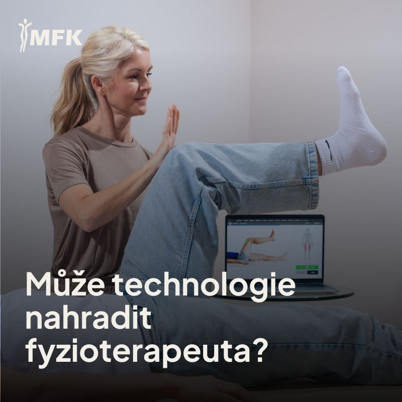 Grafika MFK: cvičení vleže s nataženou nohou před notebookem, na jehož obrazovce je cvik, a text „Může technologie nahradit fyzioterapeuta?“